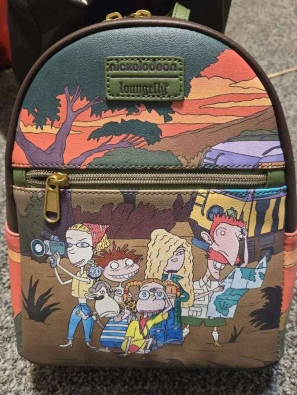 Loungefly Nickelodeon The Wild Thornberries Savanna Mini Backpack. NWT